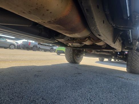 Used 2022 Nissan Frontier PRO-4X w/ Pro-4X Premium Package image 21