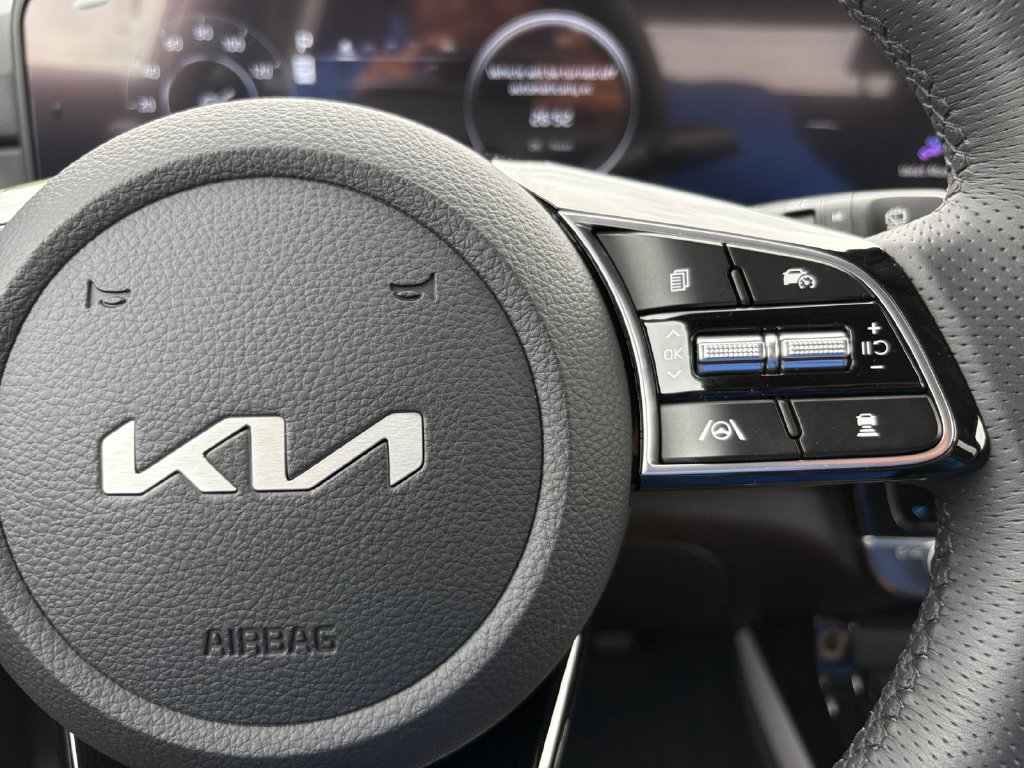 New 2025 Kia Seltos SX w/ SX Sunroof Package AWD/4WD image 26