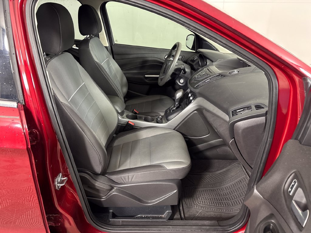 Used 2015 Ford Escape SE FWD image 6