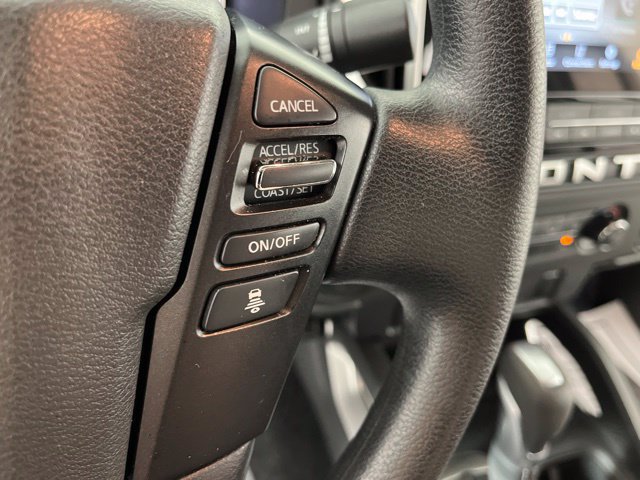 Used 2025 Nissan Frontier SV AWD/4WD image 23