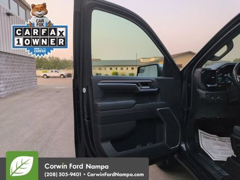 Used 2024 Chevrolet Silverado 1500 LT AWD/4WD image 10