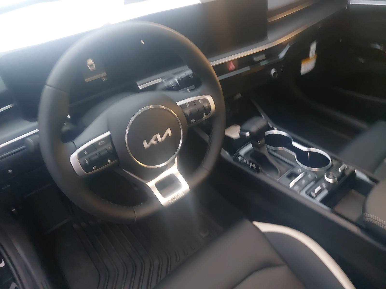 New 2027 Kia K5 GT-Line w/ GT-Line Premium Package FWD image 15