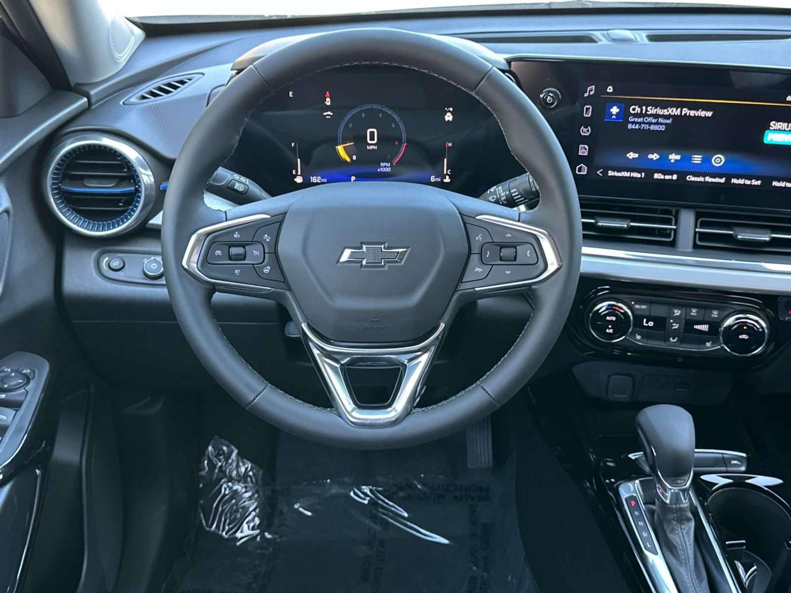 New 2026 Chevrolet Trax LT w/ Driver Confidence Package FWD image 14