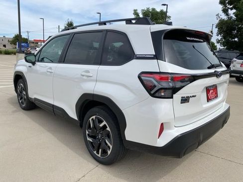 New 2026 Subaru Forester Touring AWD/4WD image 3