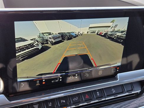 New 2025 GMC Sierra 2500 SLT w/ SLT Premium Package image 12