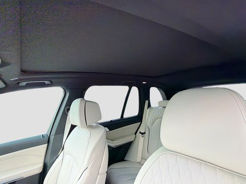 New 2026 BMW X5 xDrive50e w/ Executive Package AWD/4WD image 26