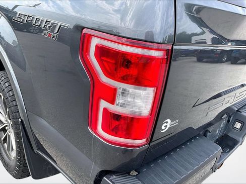 Used 2020 Ford F150 XLT w/ Equipment Group 302A Luxury AWD/4WD image 31
