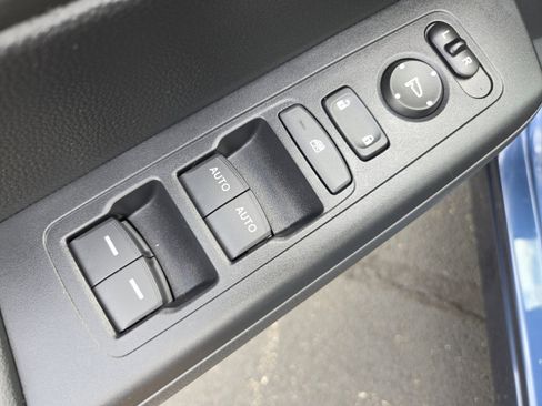 Certified 2024 Honda CR-V EX image 30