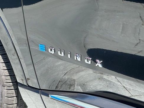New 2025 Chevrolet Equinox EV LT w/ Convenience Package II FWD image 4