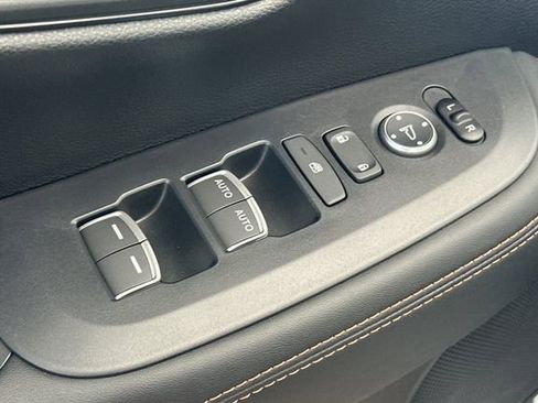 New 2027 Honda HR-V Sport image 12