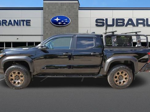 Used 2024 Toyota Tacoma 4x4 Double Cab Hybrid image 7
