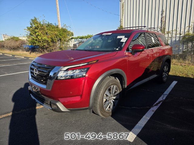 Used 2023 Nissan Pathfinder SL FWD image 10