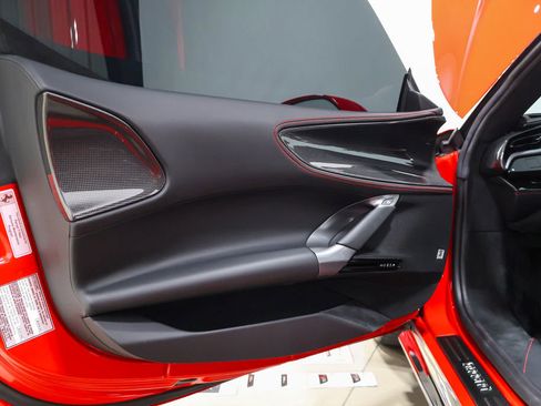 Used 2022 Ferrari SF90 Stradale AWD/4WD image 27