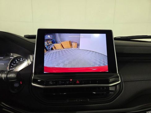 New 2026 Jeep Compass Latitude image 20