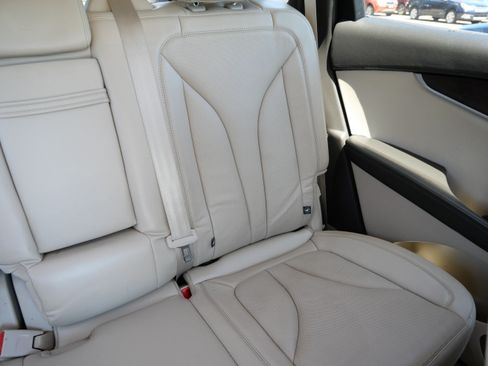Used 2016 Lincoln MKX Reserve w/ Technology Package AWD/4WD image 14