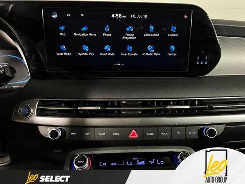 Used 2025 Hyundai Palisade SEL AWD/4WD image 17