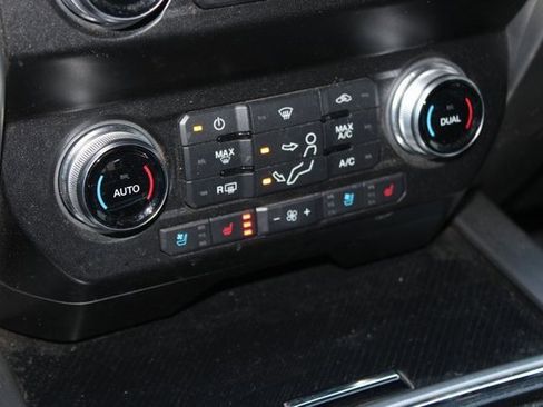 Used 2021 Ford F250 Platinum w/ FX4 Off-Road Package image 26