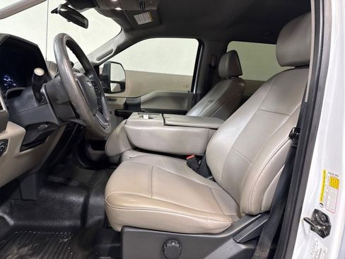 Used 2022 Ford F350 XL w/ Power Equipment Group image 14