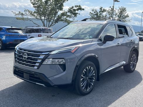 Used 2026 Nissan Rogue Platinum w/ Platinum Premium Package AWD/4WD image 7