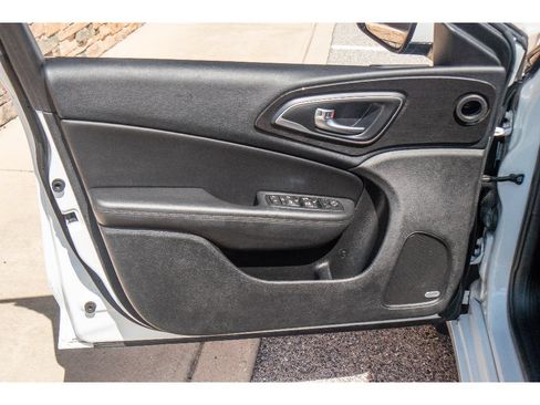 Used 2016 Chrysler 200 C w/ Navigation & Sound Group I AWD/4WD image 10