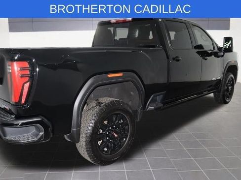 Used 2024 GMC Sierra 2500 AT4 w/ AT4 Premium Plus Package AWD/4WD image 9