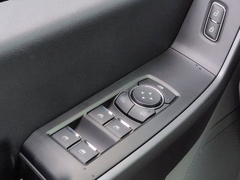 New 2026 Ford F250 XLT w/ FX4 Off-Road Package image 24