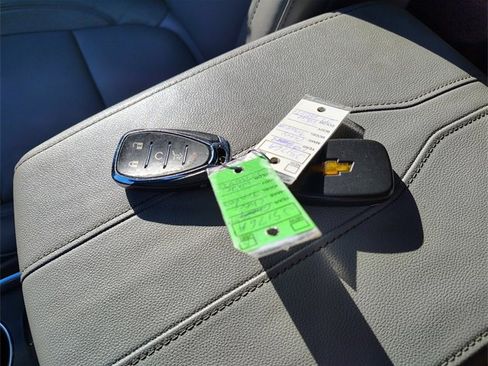 Used 2018 Chevrolet Traverse LT image 28