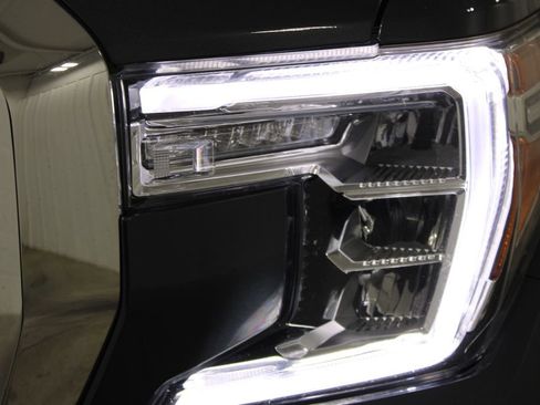 Used 2021 GMC Sierra 1500 Denali w/ Denali Ultimate Package image 14