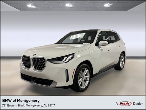 Certified 2025 BMW X3 xDrive30i w/ Convenience Package AWD/4WD image 1