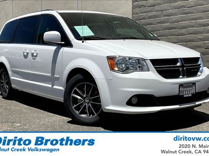 Used 2017 Dodge Grand Caravan SXT