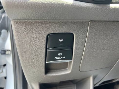 Used 2021 Ford Transit 350 XLT RWD image 11
