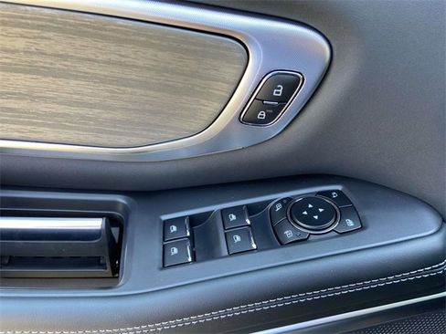 New 2025 Ford Expedition Max Platinum w/ Driver's Package image 18