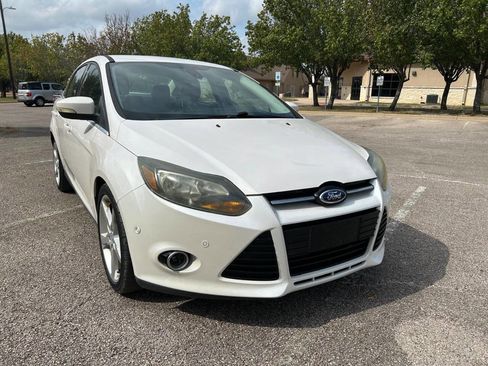 Used 2012 Ford Focus Titanium image 12
