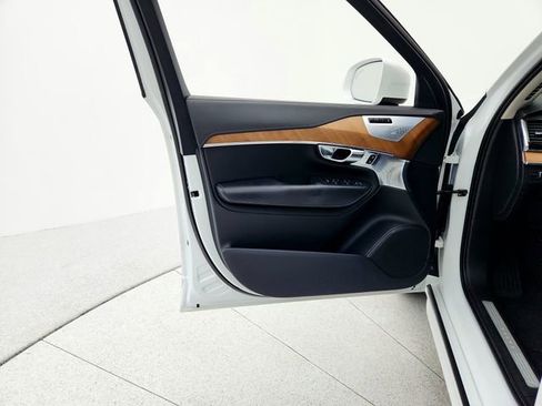 Used 2018 Volvo XC90 T6 Inscription w/ Convenience Package image 29