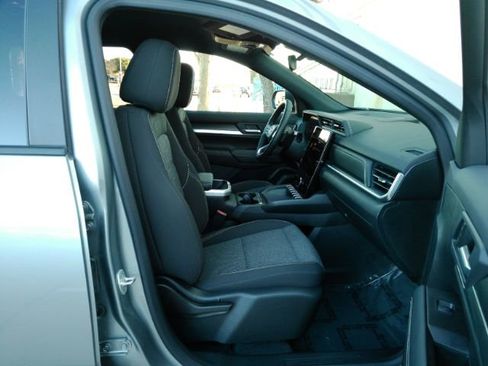 Used 2026 GMC Terrain Elevation image 17