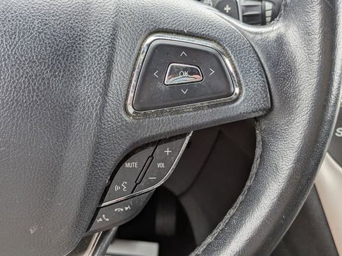 Used 2015 Lincoln MKC FWD image 13