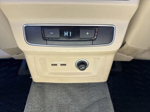 Used 2020 Audi Q5 2.0T Premium Plus w/ Premium Plus Package image 10