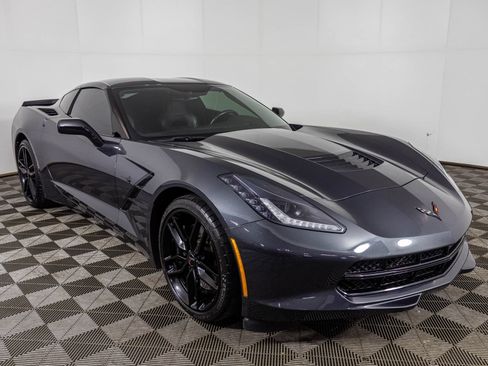 Used 2017 Chevrolet Corvette Stingray Coupe w/ Carbon Flash Badge Package RWD image 11
