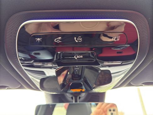 Used 2024 Mercedes-Benz GLC 43 AMG 4MATIC image 21