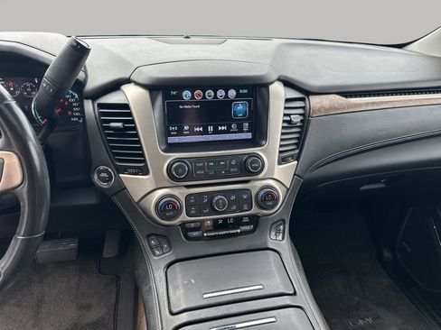 Used 2019 GMC Yukon Denali w/ Denali Ultimate Package image 16