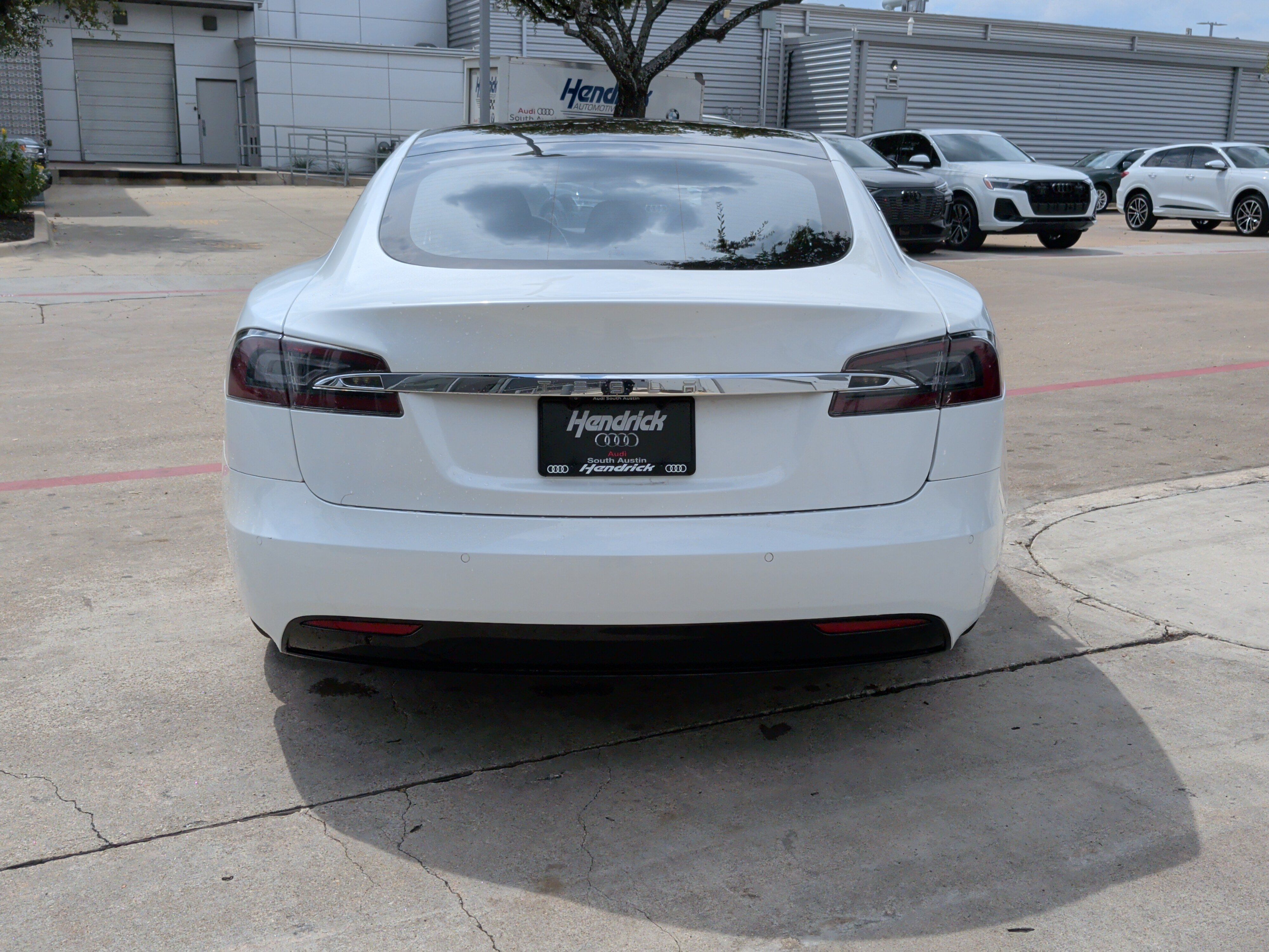 Used 2020 Tesla Model S Long Range Plus AWD/4WD image 9