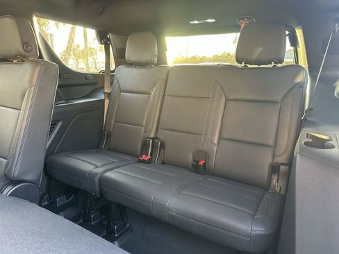 Certified 2025 Chevrolet Tahoe Z71 image 32