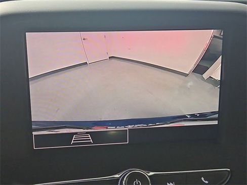 Used 2021 Chevrolet Camaro LT image 33