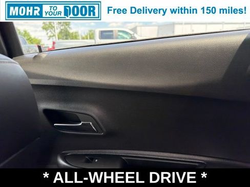 Used 2022 Chevrolet Trax LT w/ Driver Confidence Package AWD/4WD image 42