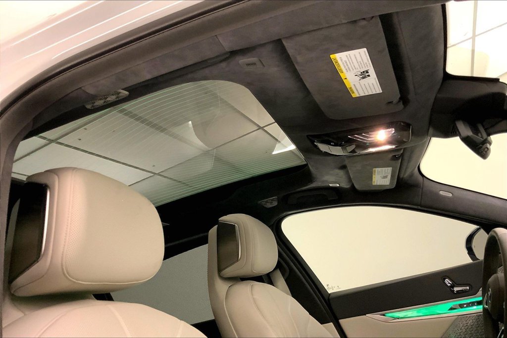 Certified 2023 BMW i7 xDrive60 AWD/4WD image 25