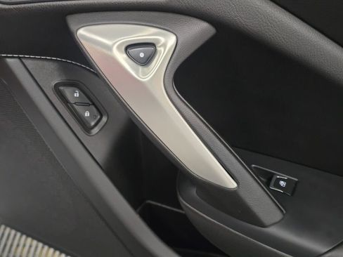 Used 2019 Chevrolet Corvette Stingray Coupe w/ 1LT image 26