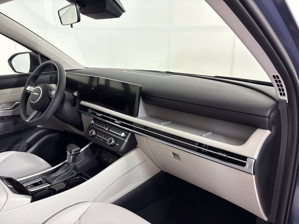 New 2026 Hyundai Tucson SE FWD image 13