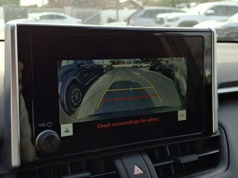 Used 2023 Toyota RAV4 LE image 19