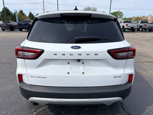 Used 2024 Ford Escape Active w/ Tech Pack #1 AWD/4WD image 6