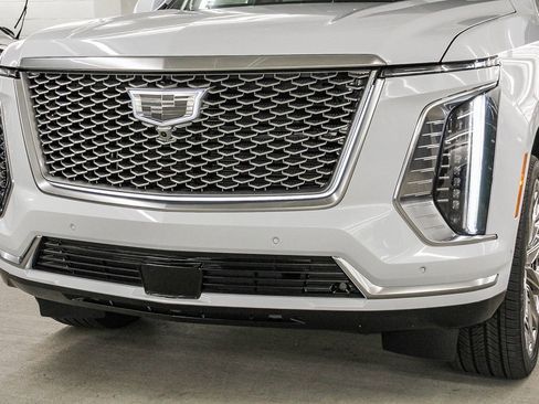 New 2026 Cadillac Escalade Platinum Luxury image 11